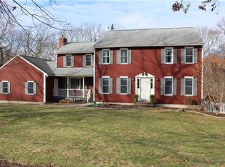 348 White Horn Dr, Kingston, RI 02881