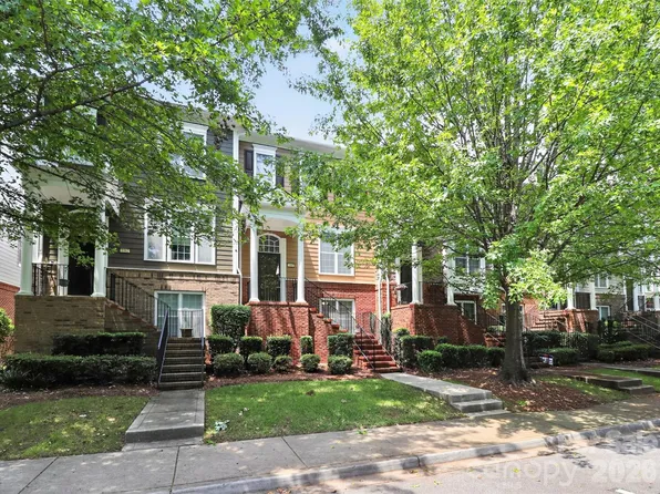 1060 Drayton Ct, Fort Mill, SC 29708