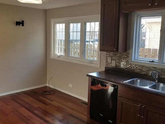 4th image of 639 S McKinley Ave #1D