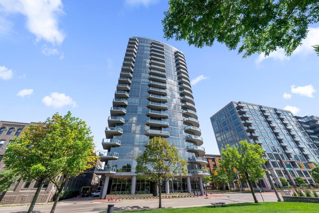 Real estate listing image