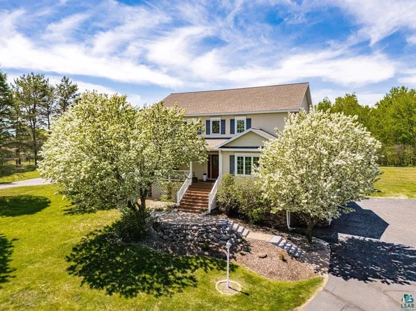 3787 Lavaque Rd, Hermantown, MN 55810