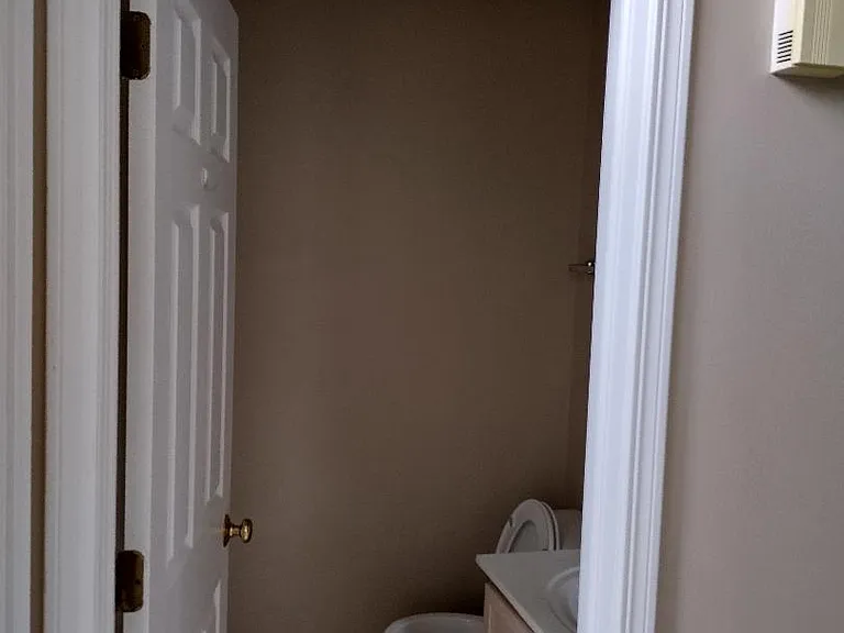 2159 Henning Pl — Photo 12