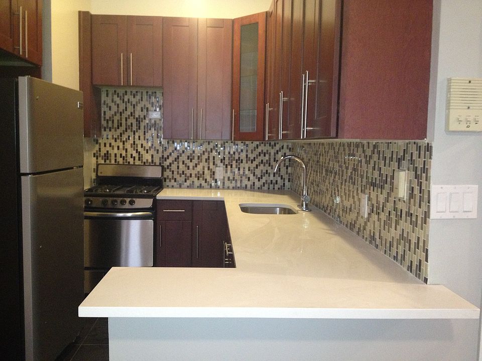 1st image of 1273 Pacific St APT 6G
