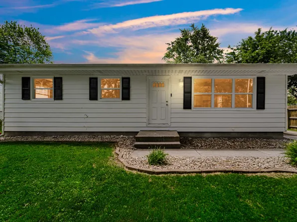 3413 W 77th Ave, Merrillville, IN 46410