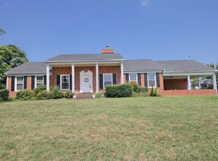 885 Botetourt Rd, Fincastle, VA 24090