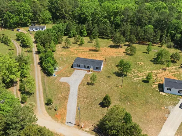 166 Elgain Cockrell Rd, Saluda, SC 29138