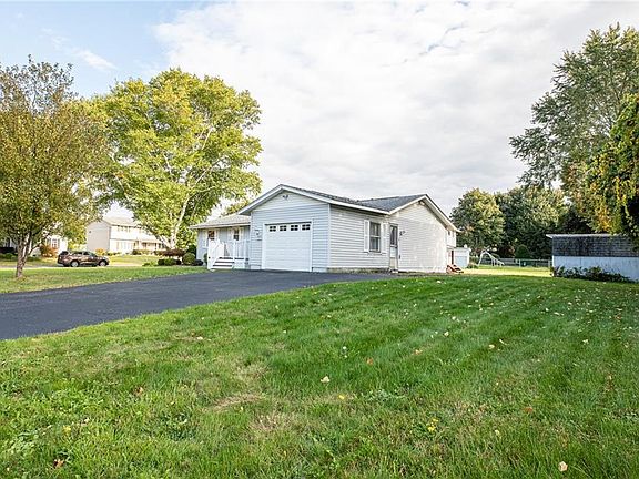 4th image of 4836 Juneway Dr N