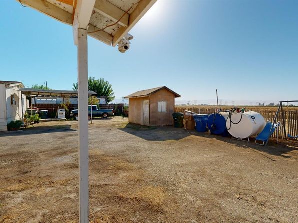 11625 Rose St, Lamont, CA 93241