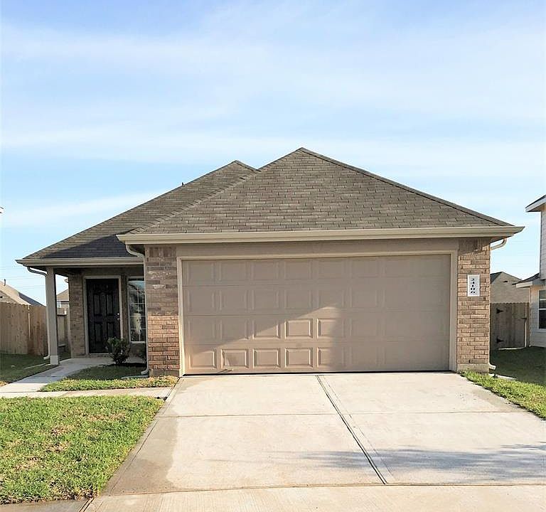 1st image of 24106 Ravenna Oaks Ct