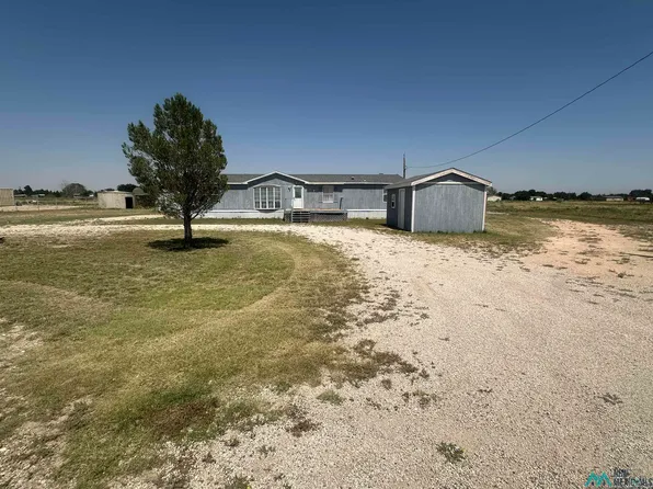6116 S Bronco Dr, Hobbs, NM 88240