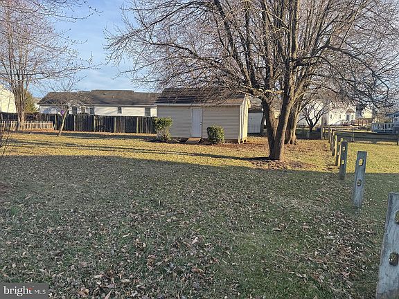 4th image of 6431 Waterdale Ct