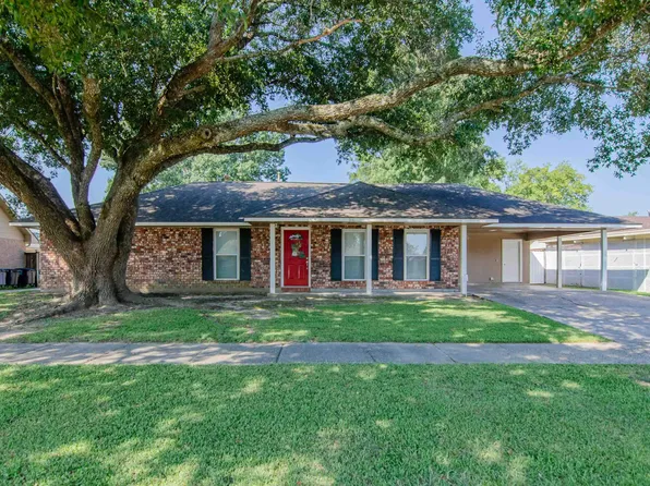 5141 McCormick Ave, Greenwell Springs, LA 70739