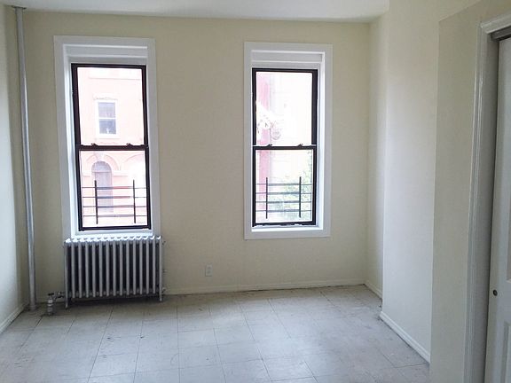 3rd image of 352 E 139th St APT 2W