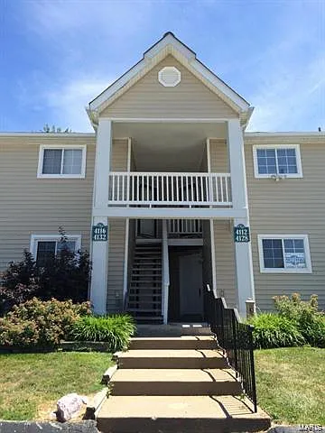 4112 Riverfront Ct photo 1