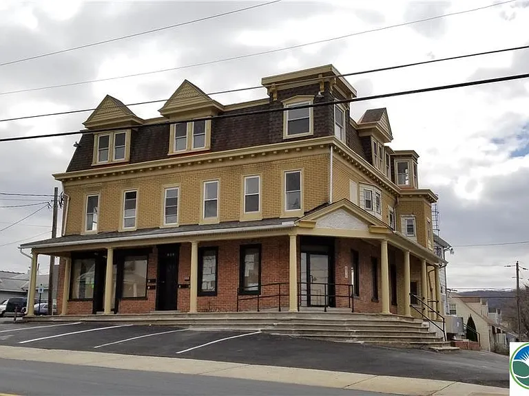 102 E Susquehanna St #4 — Photo 1
