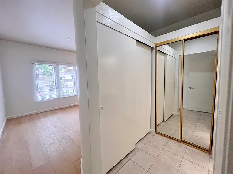 Primary Bath (2)