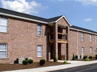 1535 W Pacific St, Pacific, MO 63069