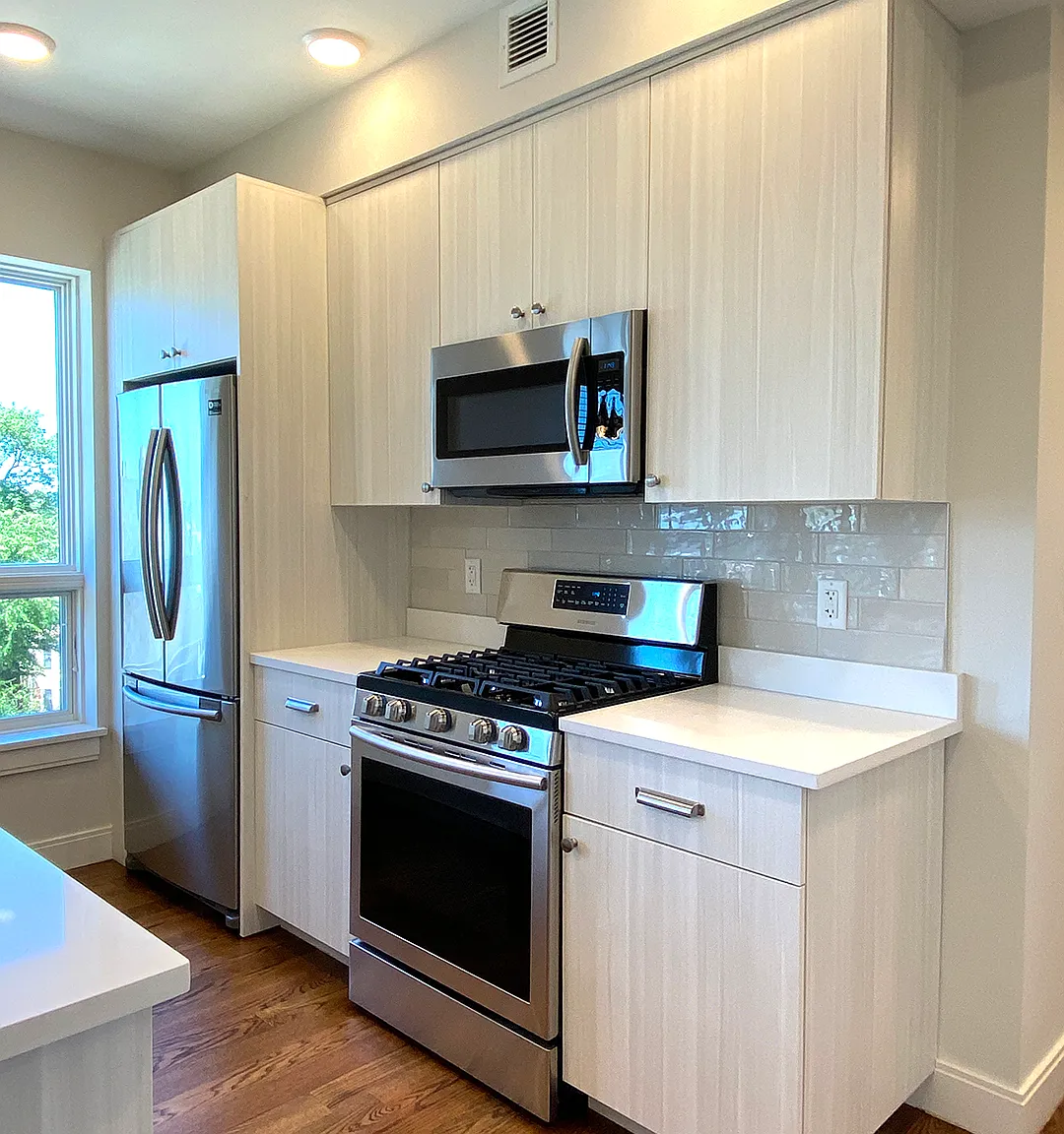 2 bed, 600 sqft, $3,800 — Photo 3