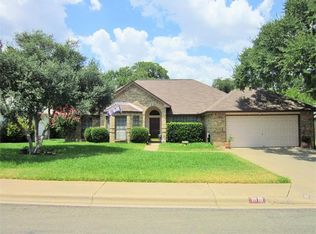 1618 Woods Blvd, Round Rock, TX 78681