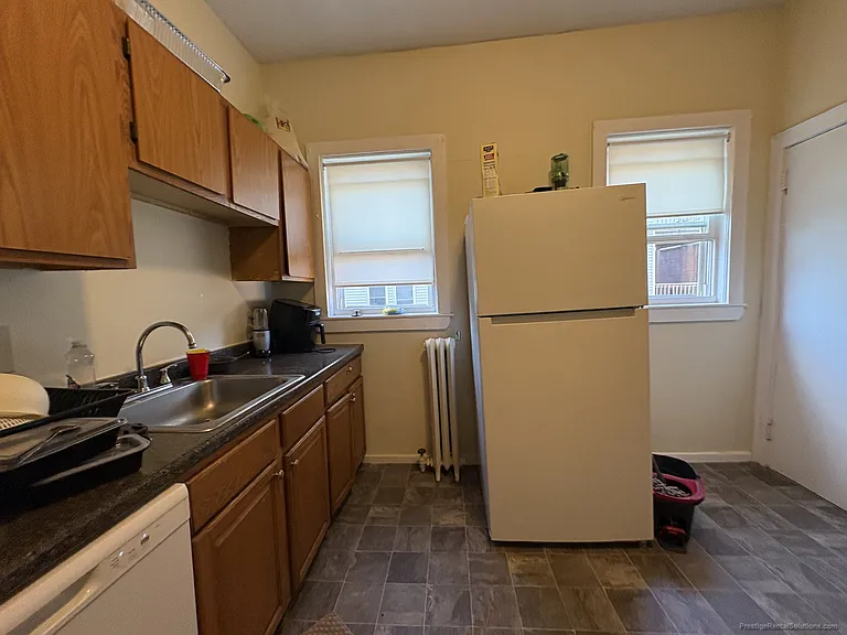 101 Sydney St #2 — Photo 3