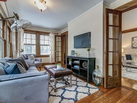 5th image of 20 Elm Ct