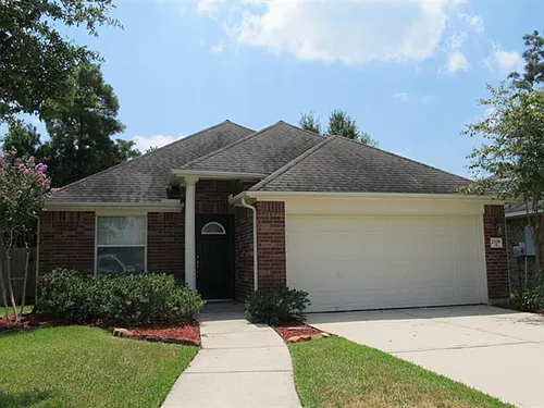 2338 Colonial Springs Ln Photo 1