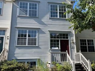 411 McDaniel Dr, Purcellville, VA 20132