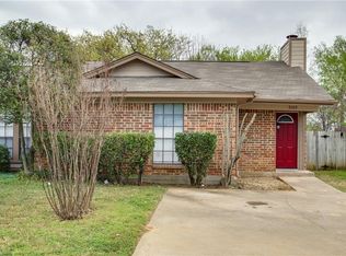 5105 Hawkins Cemetery Rd, Arlington, TX 76017