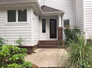 3906 Carnegie Ln, Raleigh, NC 27612