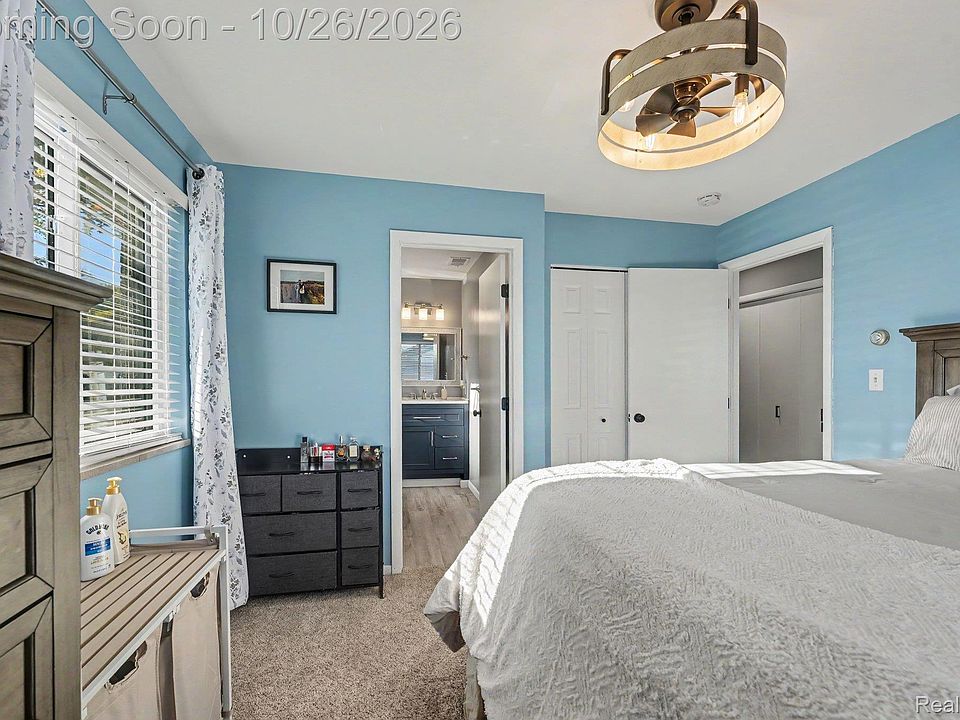 2037 W Park Dr, photo 18