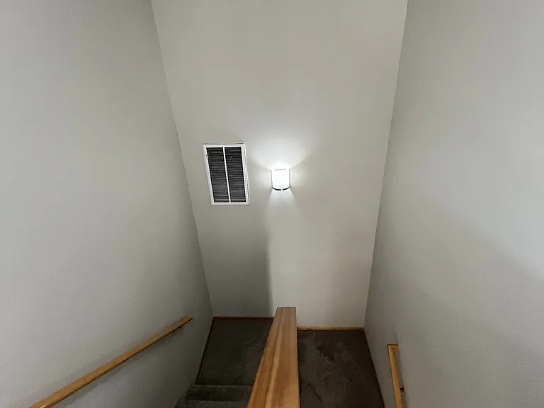 1341 Colony Ct — Photo 23