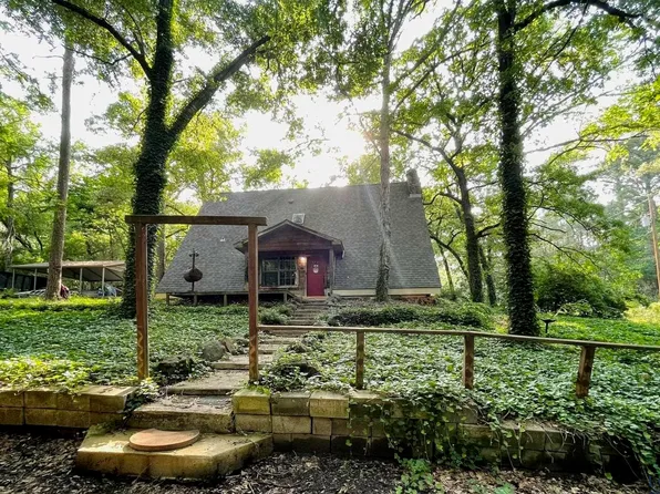 230 Lemans St, Ore City, TX 75683