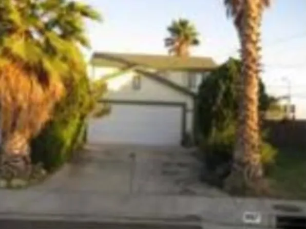 907 Manzanita St, Rialto, CA 92316