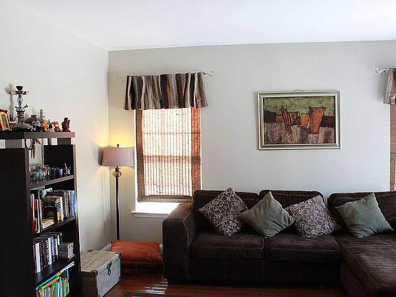 3rd image of 46 Gallop Ln #801