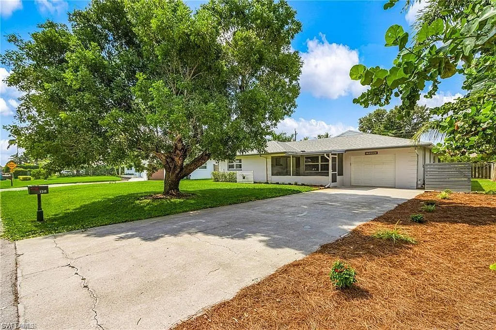 3 bed, 3.0 bath, 1788 sqft, $2,995 — Photo 3