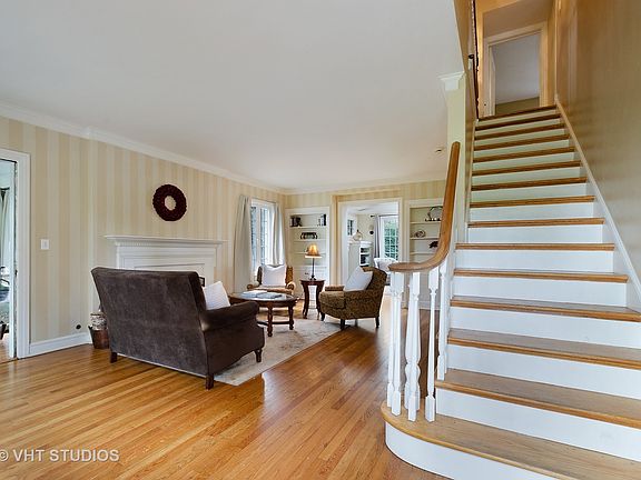 3rd image of 9322 Lawndale Ave