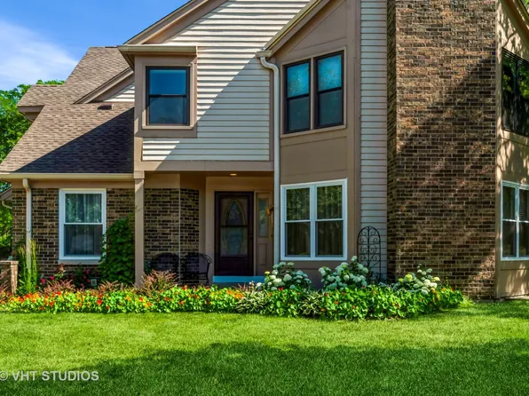 75 Willow Pkwy, Buffalo Grove, IL 60089