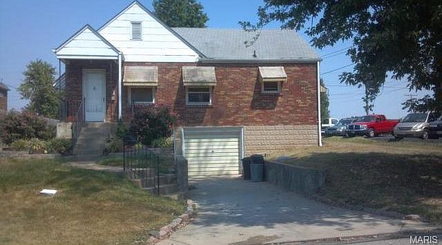 1st image of 7 Lemay Gardens Dr