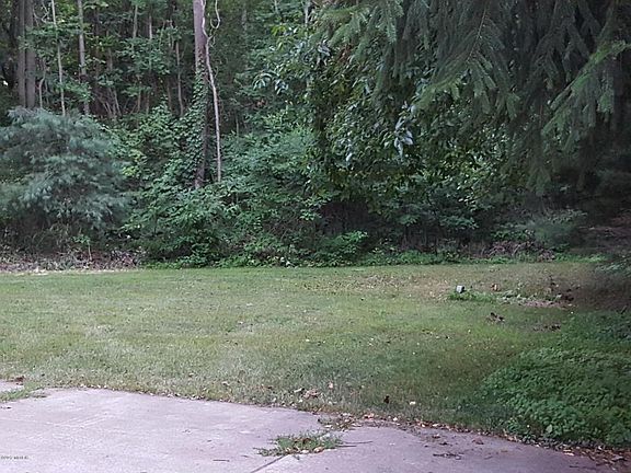 4th image of 7477 Miller Estates Dr SE