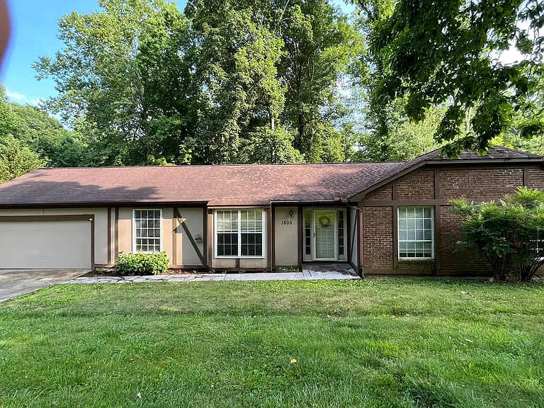 1806 E Mansfield Dr — Photo 14