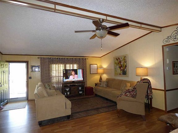 2nd image of 4749 Thoroughbred Dr
