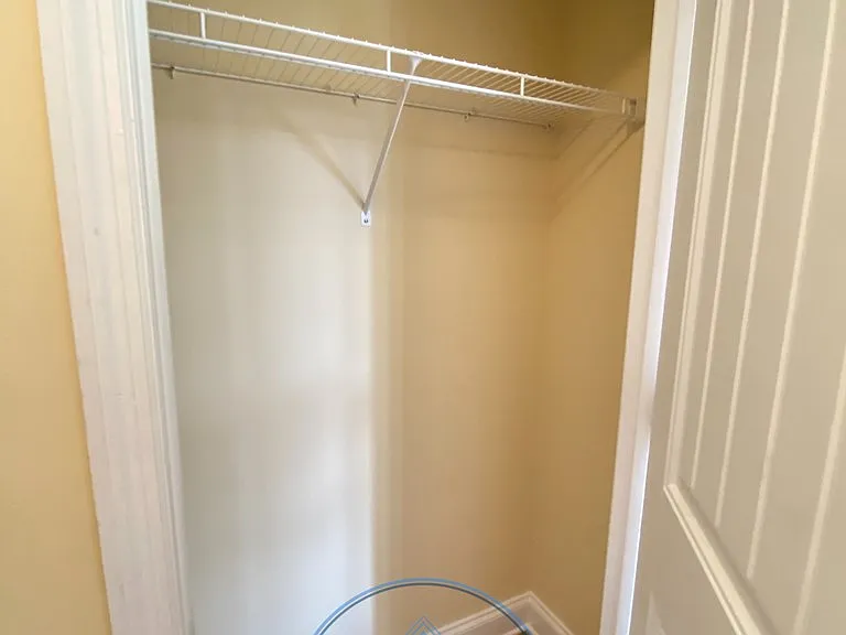 5201B Greyfield Cir — Photo 4