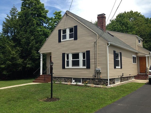 1st image of 15 Wood Ave