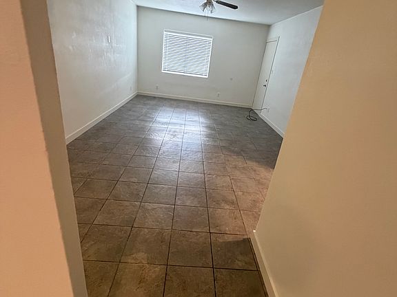 4th image of 45748 Sage St