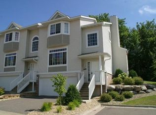 320 McKnight Rd S UNIT 111, Maplewood, MN 55119