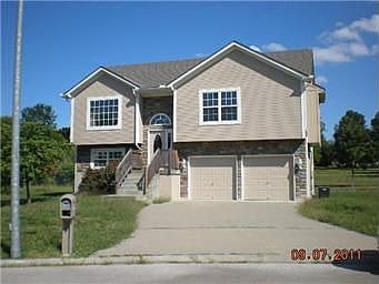 1st image of 6806 E 138th St