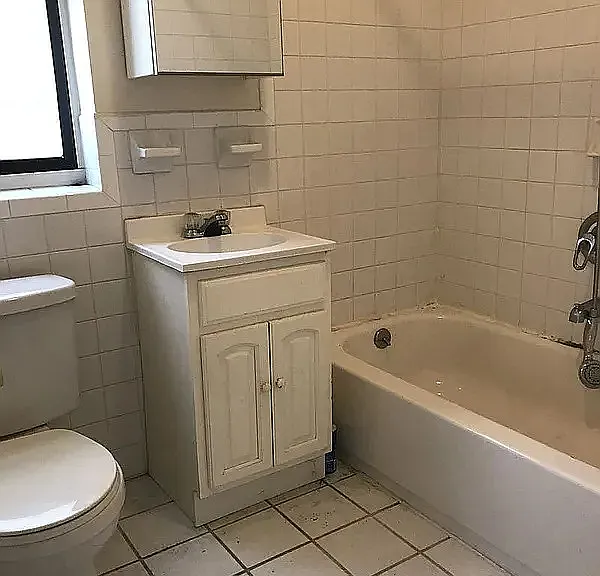 354 Ocean Ave #A8 — Photo 5