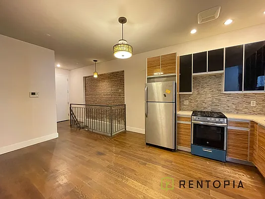Rented by Rentopia | media 21
