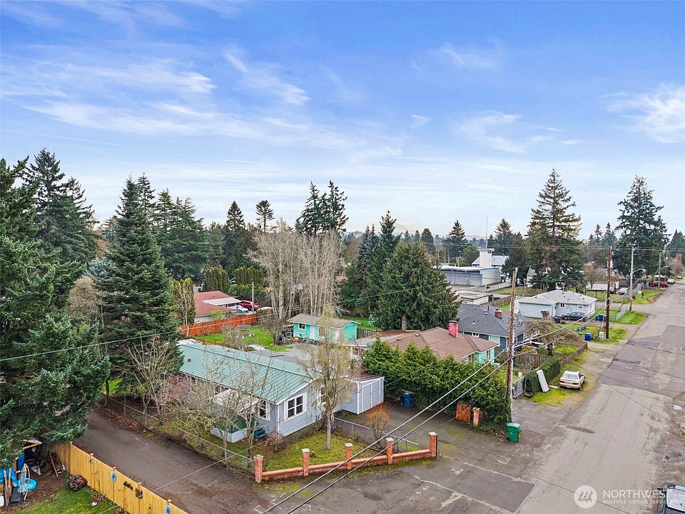 1st image of 11040 14th Avenue SW