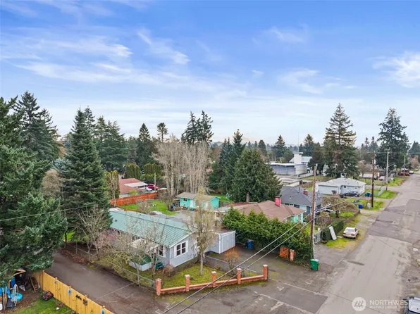 11040 14th Avenue SW, Seattle, WA 98146